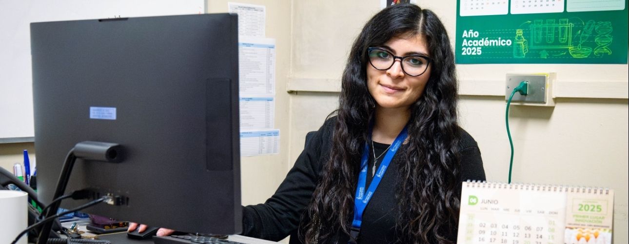 La mano docente detrás de U-Cursos: optimización, vocación y comunidad