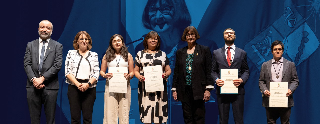 Universidad de Chile celebra sus 183 años con la Ceremonia Medalla Doctoral 2025, reconociendo a 200 nuevas doctoras y doctores