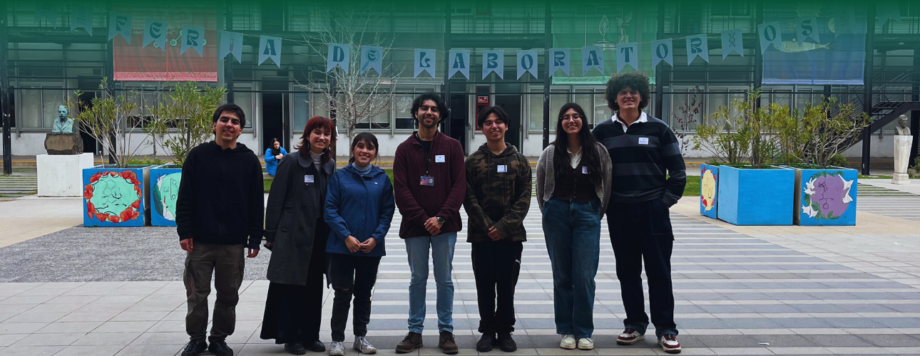Centro de Estudiantes de Bioquímica (CEBQ) organizó la primera Feria de Laboratorios en la Facultad