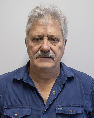 Andrew Quest